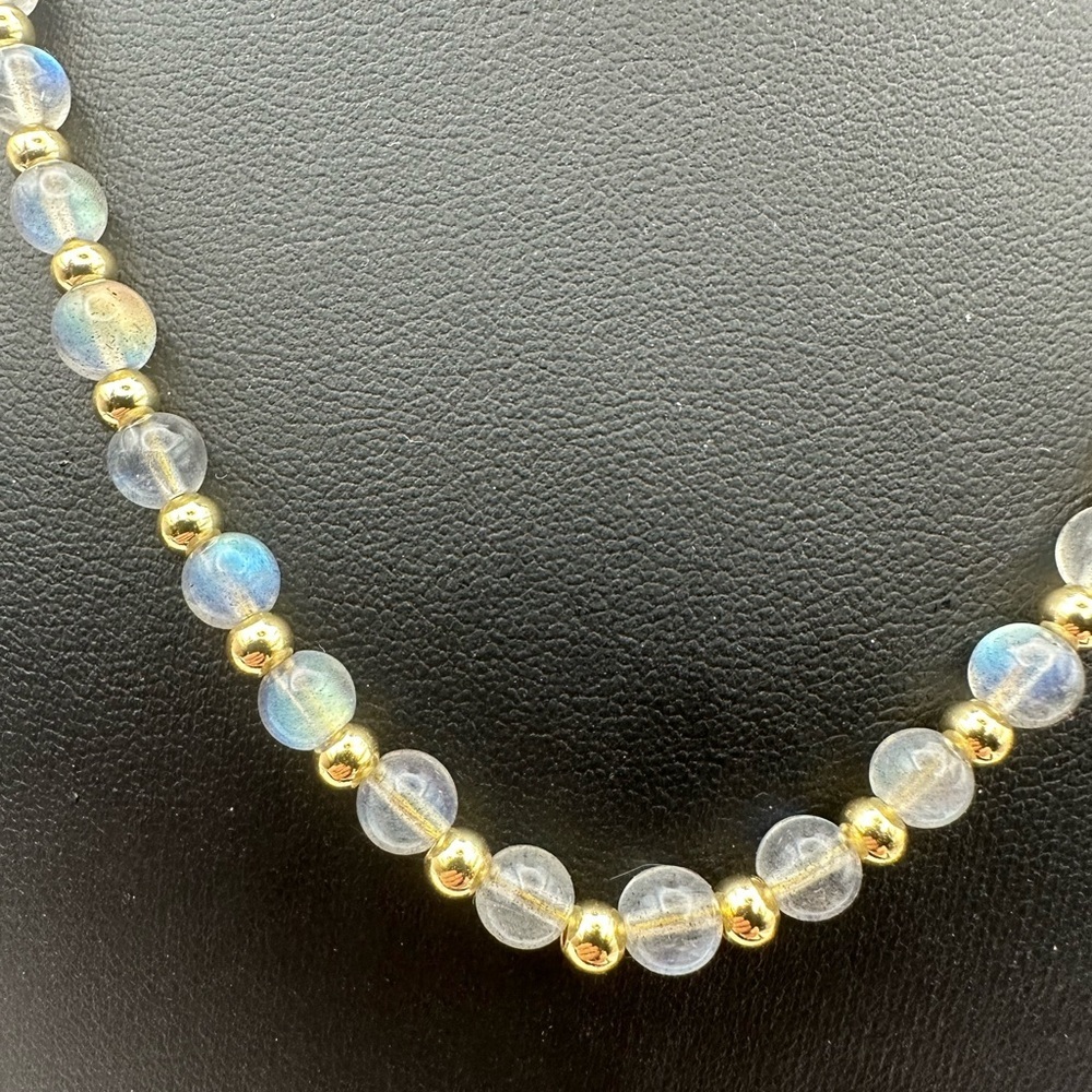Beautiful Handcrafted Labradorite Beaded Necklace 6mm Beads - Picture 4 of 8
